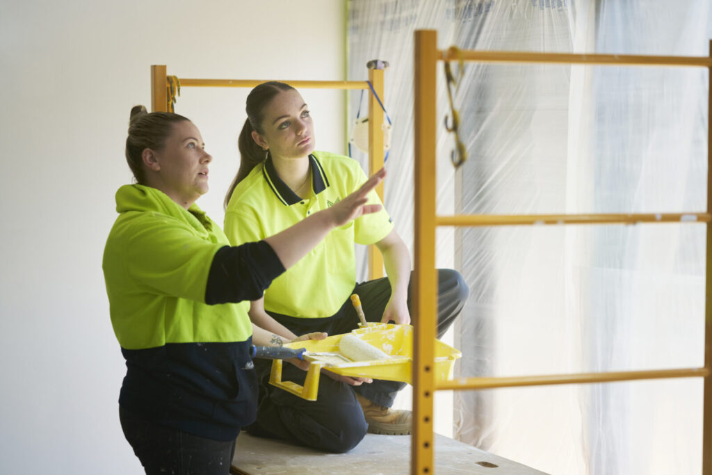 Ashleigh helping apprentice. 